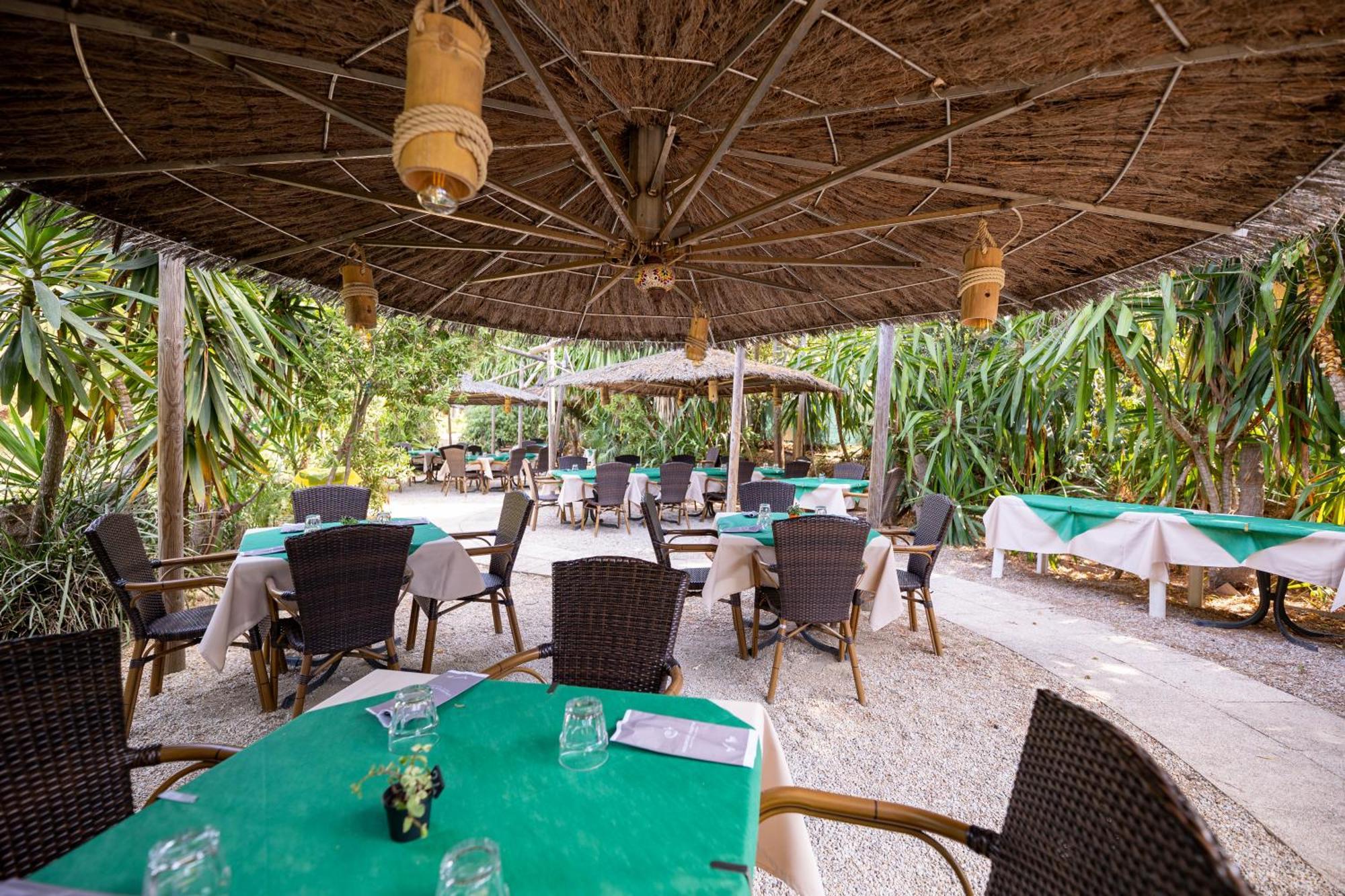 Camping Village Rosselba Le Palme Portoferraio Exterior photo