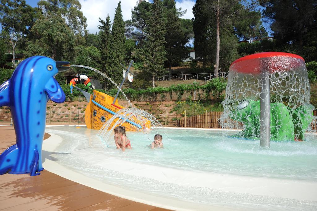 Camping Village Rosselba Le Palme Portoferraio Exterior photo